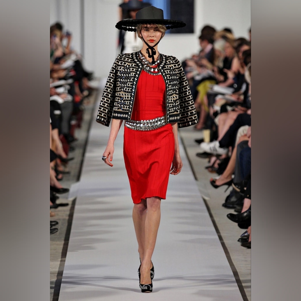 ♧$3,400 OSCAR DE LA RENTA CORAL RED WOOL PICASSO RUNWAY DRESS US 12 - Picture 13 of 14